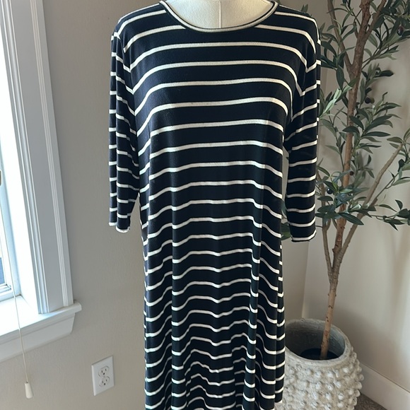 M - Abercrombie & Fitch striped dress - Picture 2 of 4